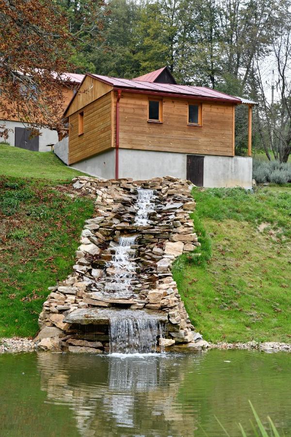 Letovisko Chobot - Village Resort Kacov Exterior photo